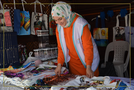 kermes_3.jpg (216 KB)