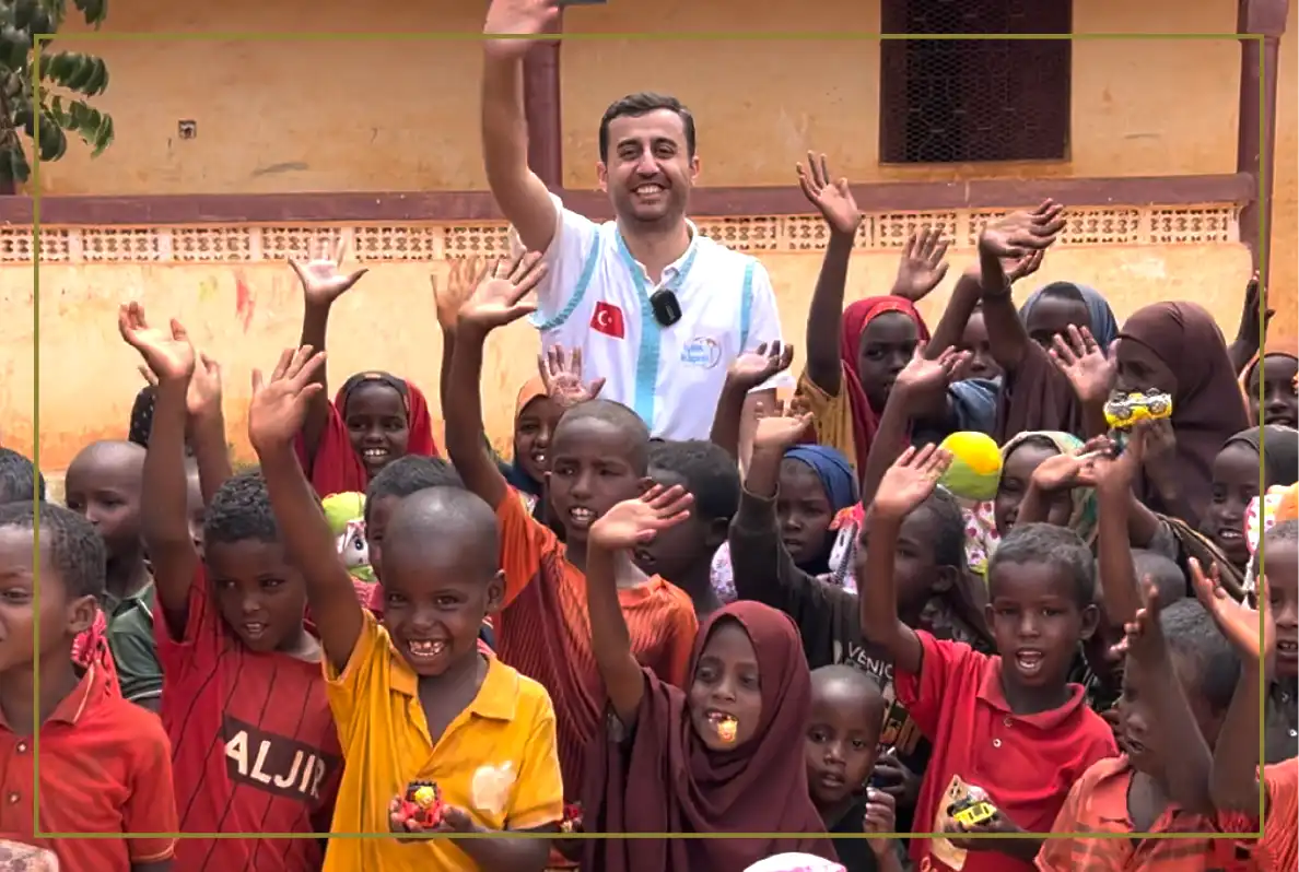 Bayram Neşesini Afrika_ya Taşıdık-09.webp (78 KB)