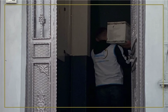 gönüllülerle_kumanya_dağıtımı-38.webp (46 KB)
