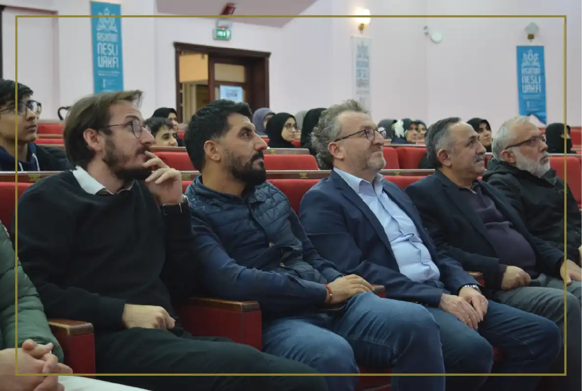 Sn. Ersin Çelik Bey ile Seminerimiz-04.webp (62 KB)