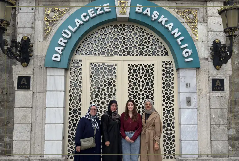 darülceze_ziyaret2.webp (88 KB)