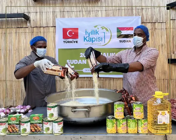 sudan_yemek_projeiç-48.webp (71 KB)